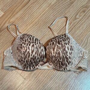 Victoria's Secret Leopard Print Bra Lace Trim Sexy Comfortable Everyday Lingerie